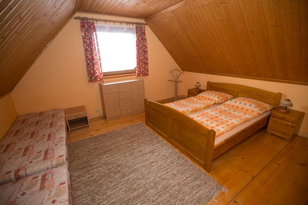 Chata Benusovce Liptovský Trnovec Extérieur photo